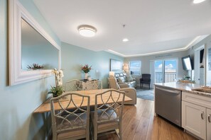 Smart TV, libros, estéreo y impresora 