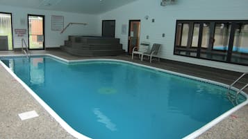 Piscine couverte, piscine extérieure