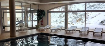 La Mongie 2 rooms 4 persons Residence Pic du Midi parking and swimming pool