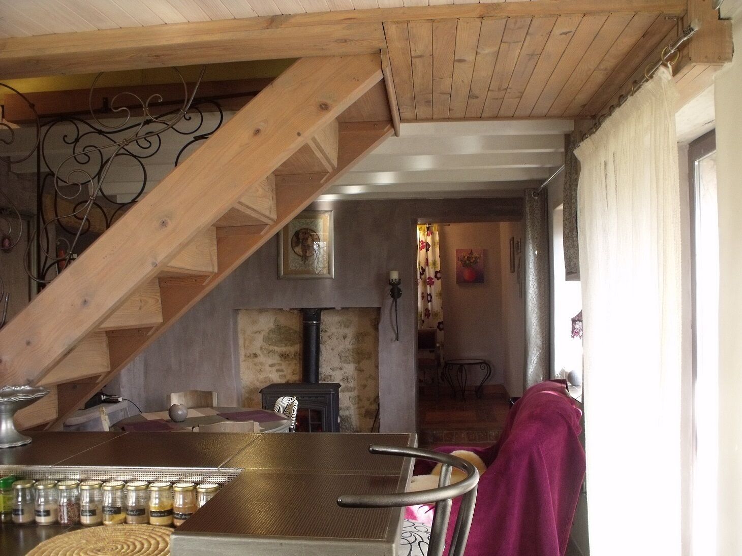 Rest and enjoy the Gîte du Petit Puits. You're home !