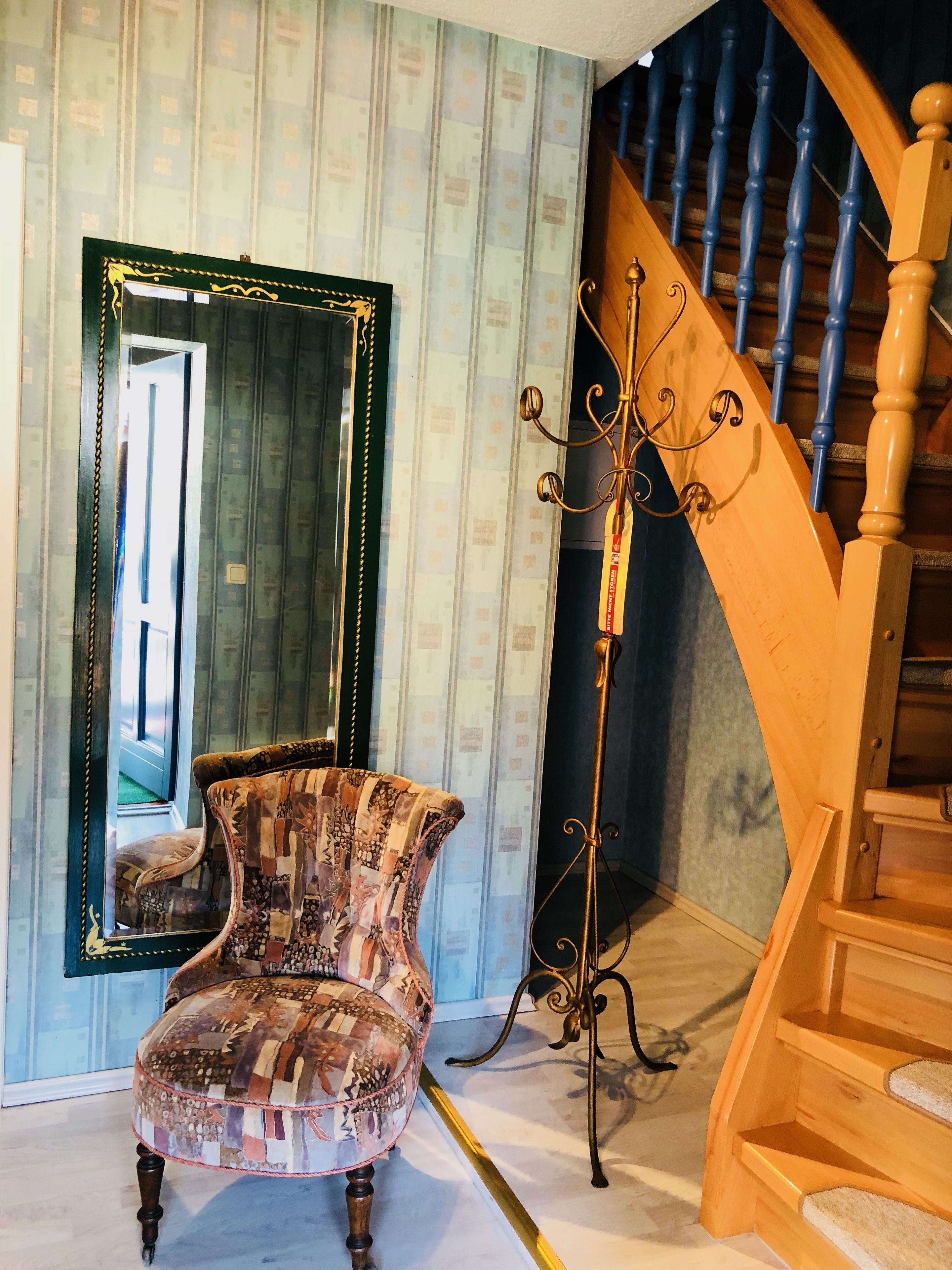 apartment (5) | room amenity