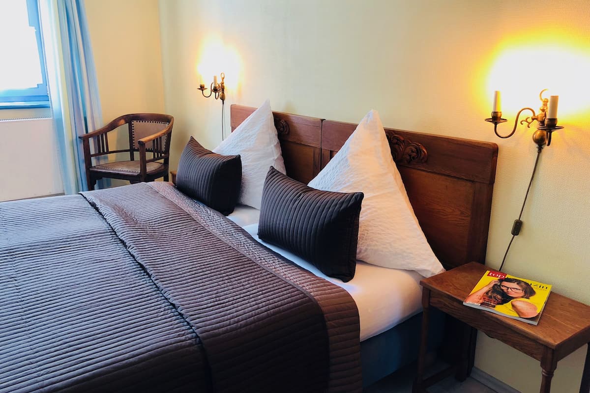 Apartamento (1) | Escritorio, cortinas opacas, wifi gratis y ropa de cama