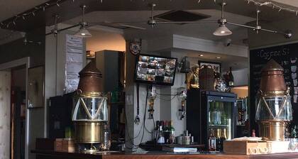 The Jolly Sailor