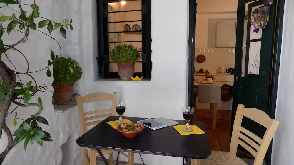 Jasmine House , Pouvant Accueillir 3 à 4 Personnes - Grèce