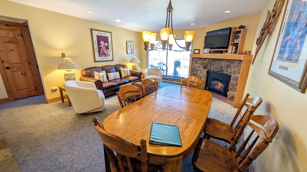 TV, fireplace, DVD player