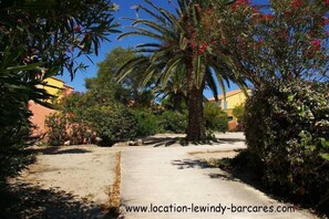 Enceinte de lâhĂ©bergement