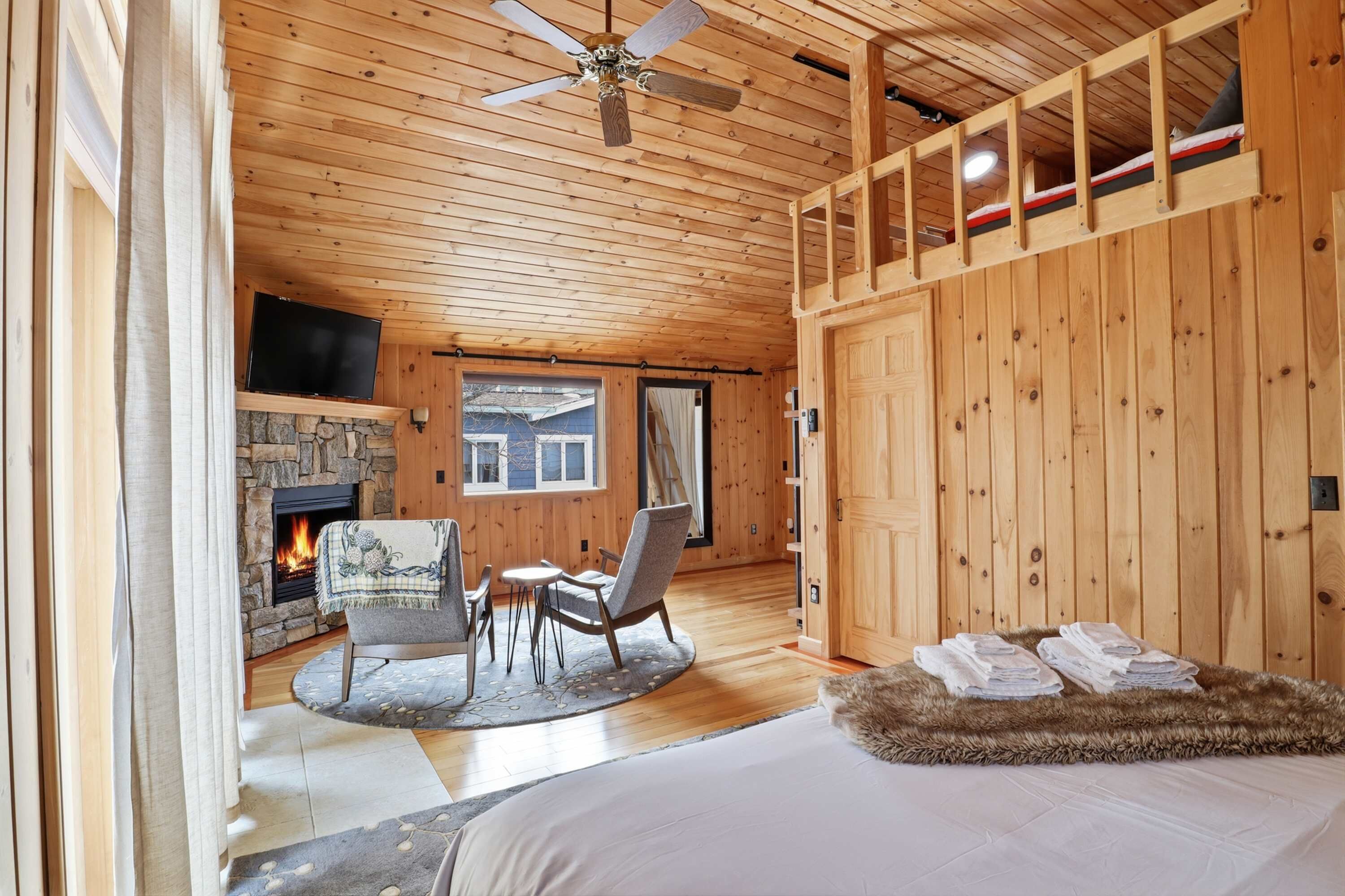 7 chambres, fer et planche à repasser, Wi-Fi