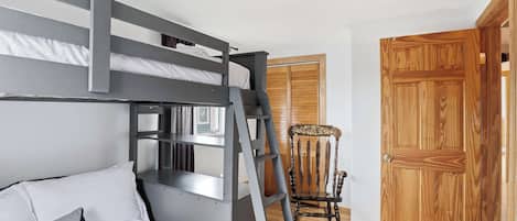 7 habitaciones, tabla de planchar con plancha y wifi