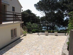 Enceinte de l’hébergement