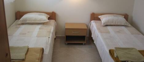 1 chambre, Wi-Fi gratuit, draps fournis