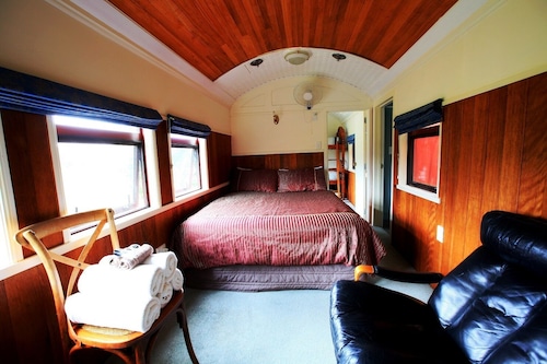 Waitomo Express - 1918 Train Carriage
