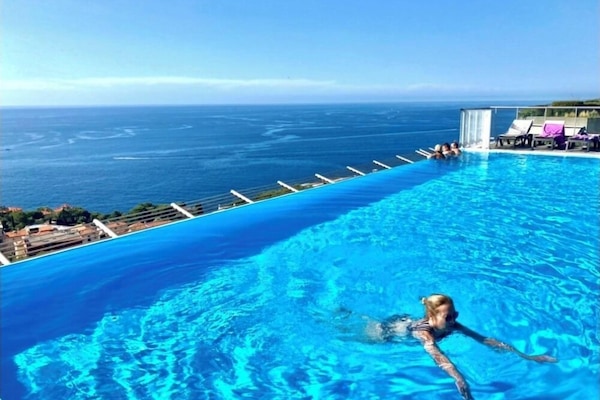 La piscine début août à 11 h