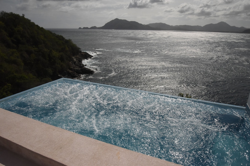 Beautiful home with private beach just for rest and relaxation.