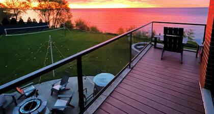 Spectaculaire retraite Kenosha Lake Michigan Waterfront pour 12