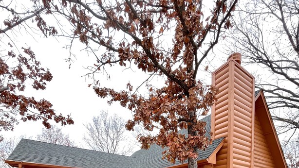 A log cabin with a wooden deck, a staircase, and a chimney. - Maggie May @ Tenkiller - 2 minutes to boat ramp & state park! (Vian)