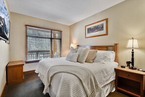 1 quarto, ferros/tábuas de passar roupa, Wi-Fi, roupa de cama