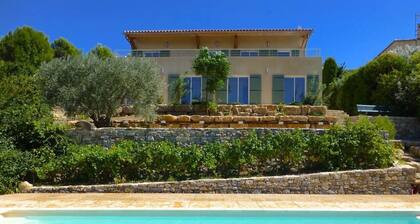 Villa Santa Ana, clim, piscine chauffée, paradis pour enfants, WIFI, vue