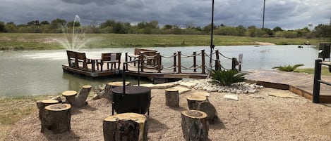 المنطقة المحيطة بالمنشأة