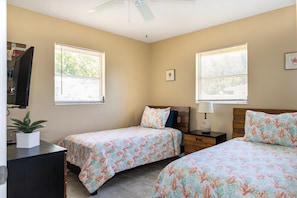 3 bedrooms, iron/ironing board, travel crib, free WiFi