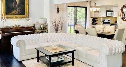 Charming Hampton house