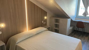 Classic Double Room, Non Smoking (Barbaresco) | Individually decorated, individually furnished, blackout drapes