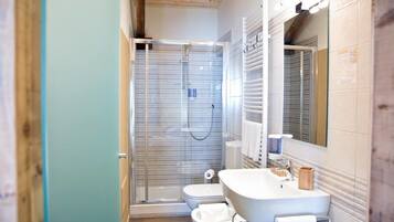 Double Room, Annex Building | Bathroom