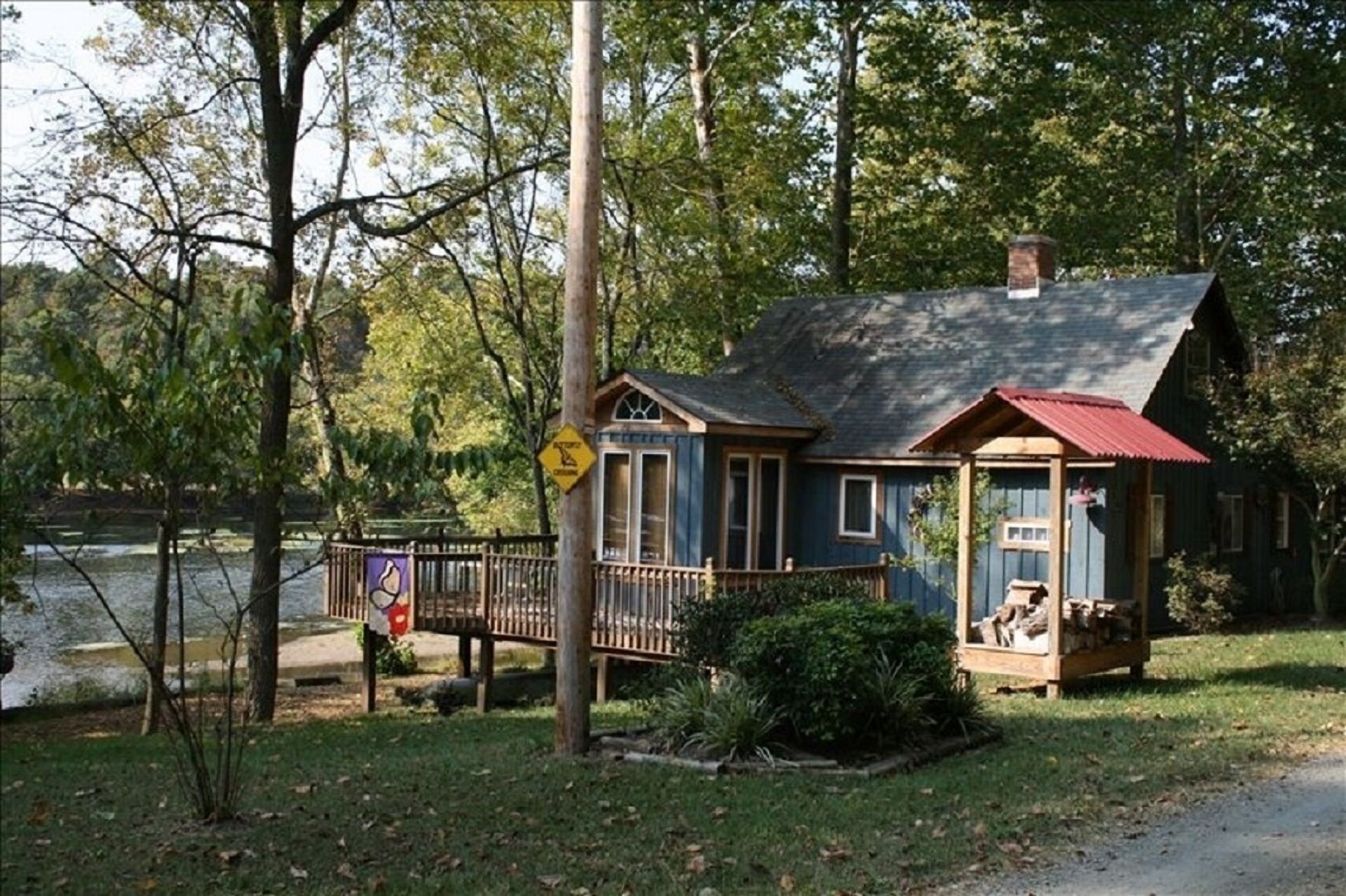 Waterfront Cabin On The New River - Near Virginia Tech & Radford University