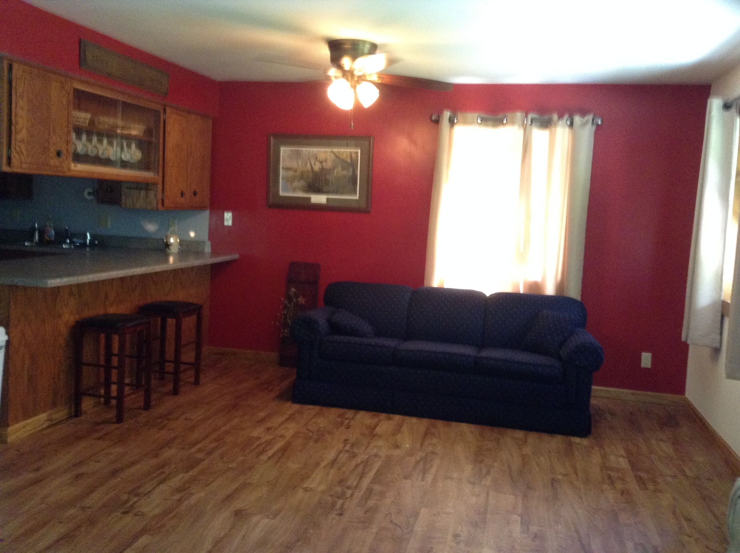 3 Bedroom, 2 Bath House, Large Yard, 4 Miles From New Glarus, 10 Miles To Monroe