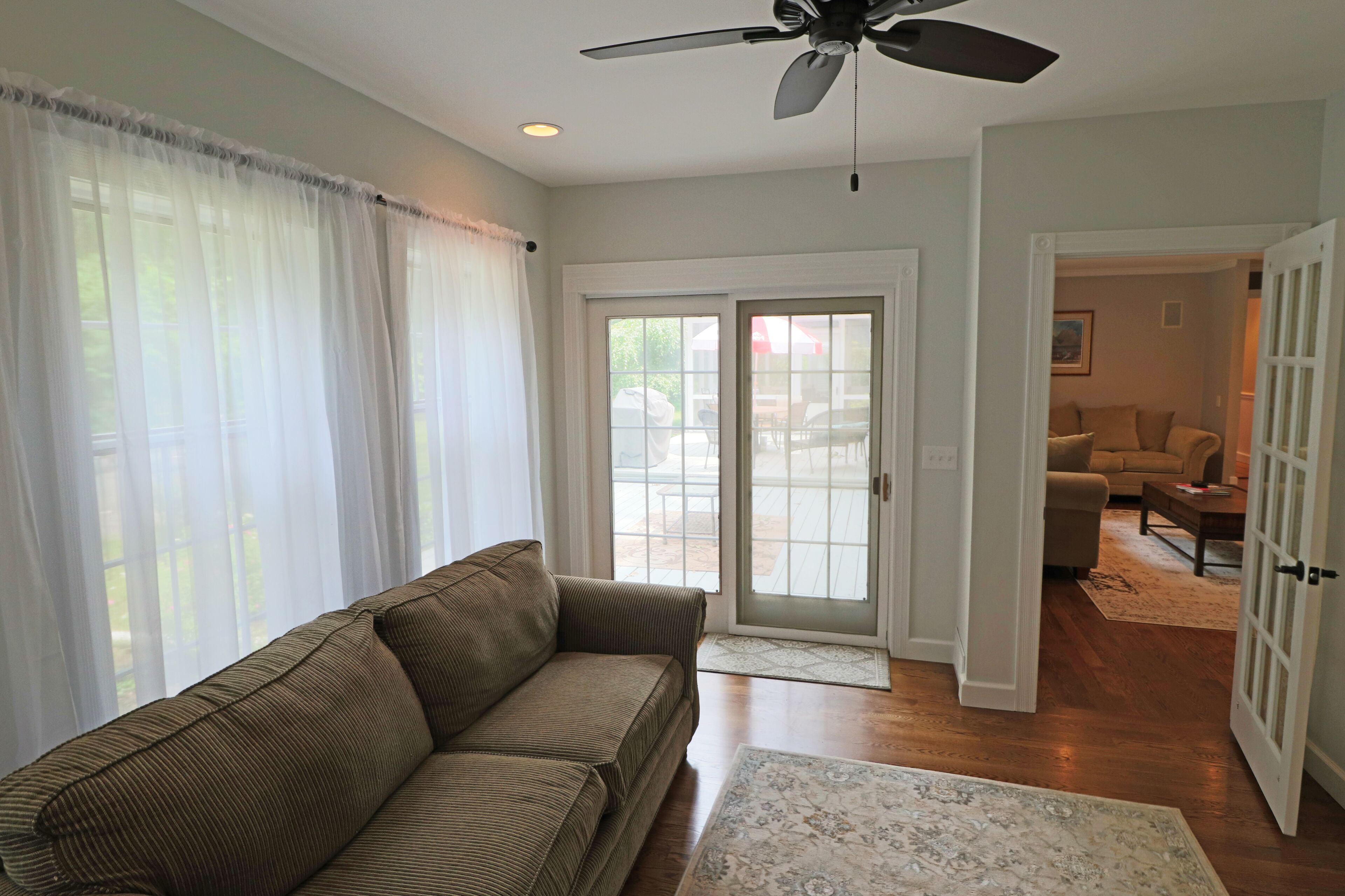 Beautiful 5br Home With Pool, Minutes from Track and Saratoga Lake