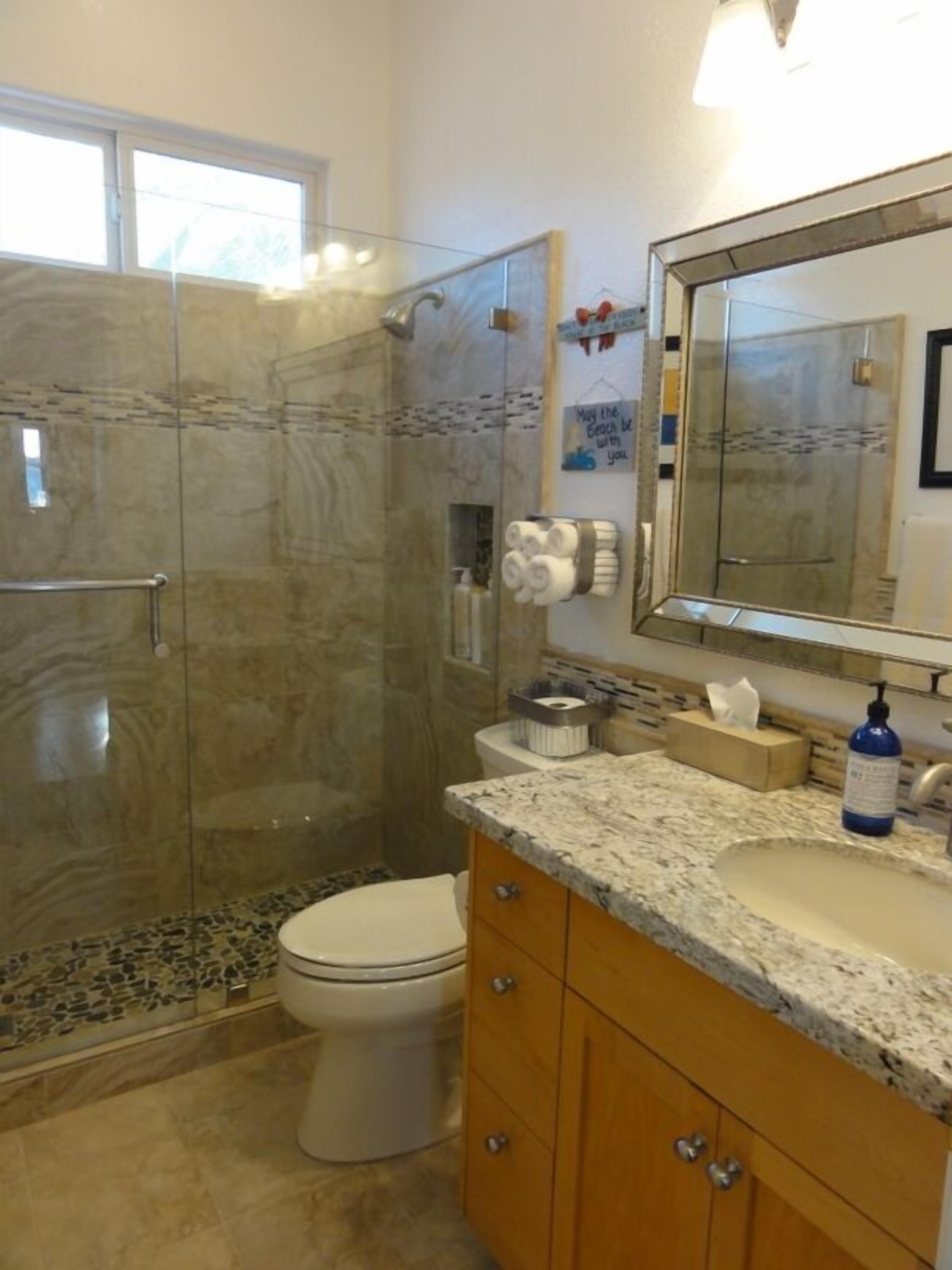 Luxurious Leucadia Studio! Leucadia Beach Hideout!