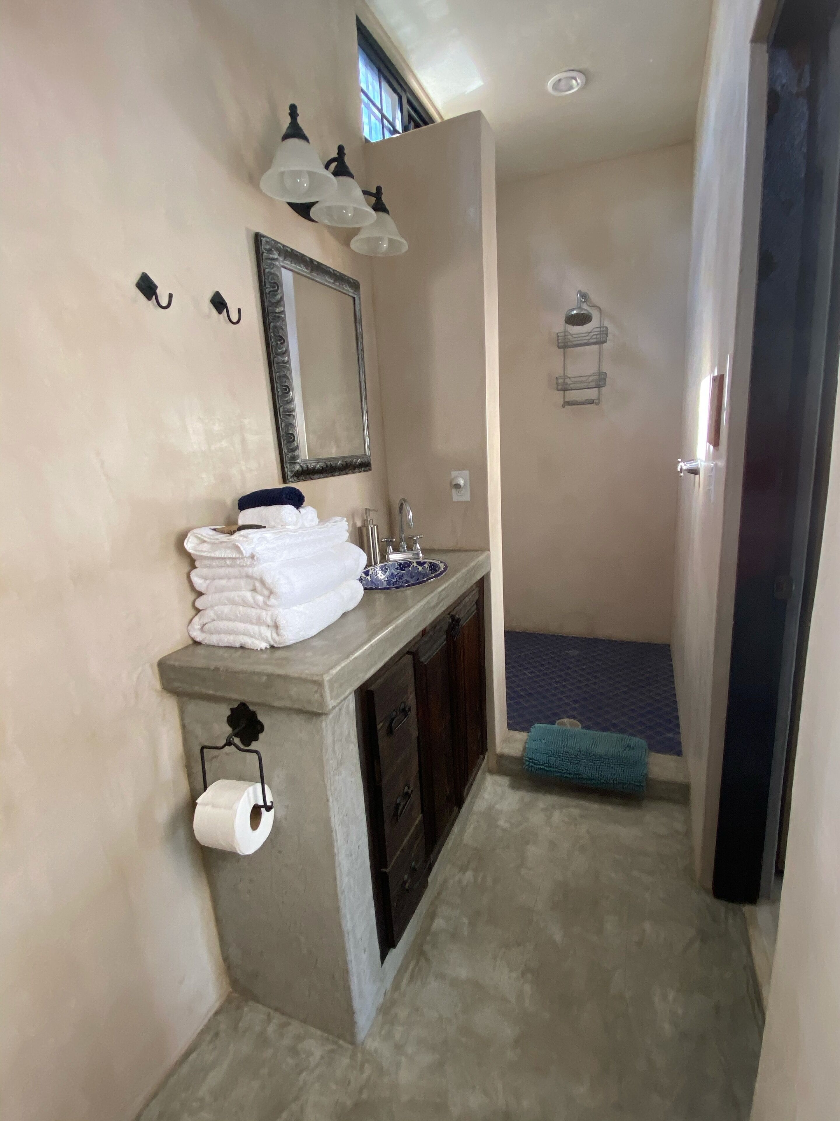 In La Hacienda's upstairs swimming studio