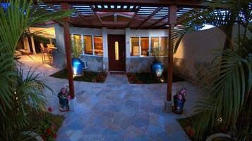 Enceinte de lâhĂ©bergement