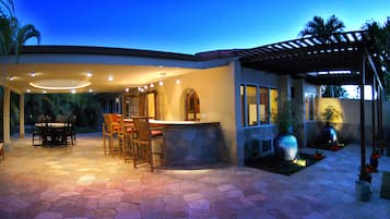 Restauration extérieure