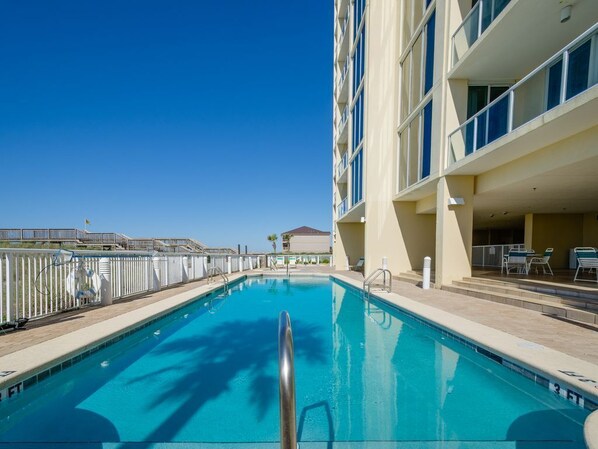 Outdoor pool, a heated pool