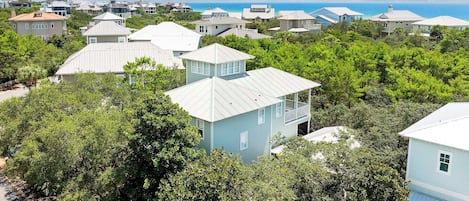 المنشأة من الخارج