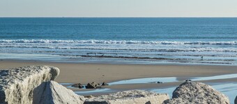  Sea Cottage at Fortunes Rocks