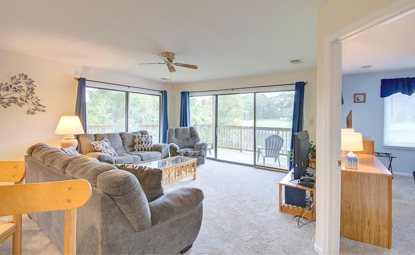 13C - Fairway Villa overlooking Oyster Bay Golf Links