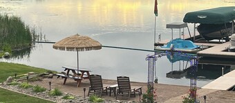 Beautiful cabin getaway on Green Lake 