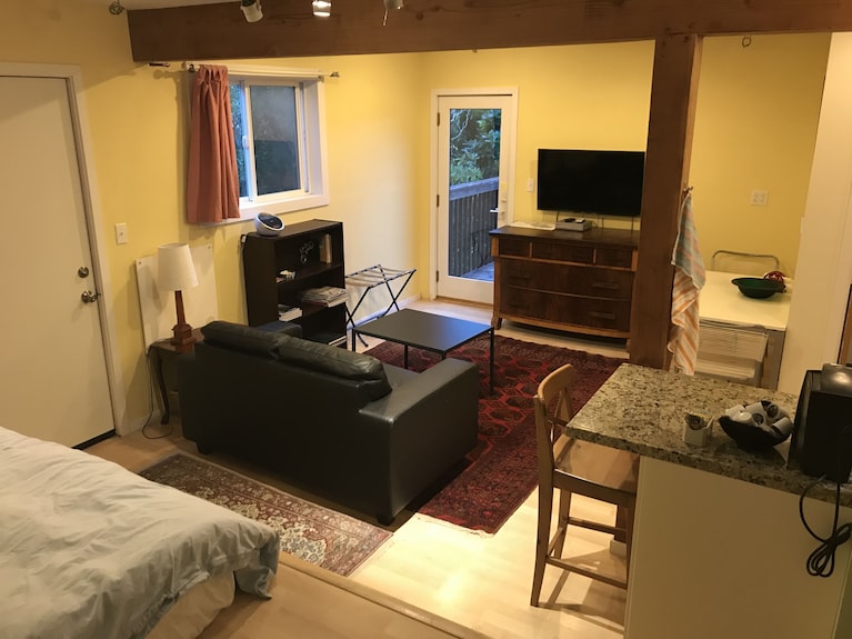 Cozy Studio In The Hills Of Mill Valley. - Fairfax, CA