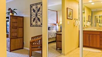 1 bedroom, iron/ironing board, free WiFi, bed sheets