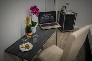 Standard Room, 1 Bedroom, Non Smoking, Private Bathroom