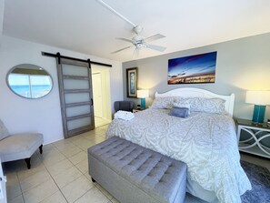 2 slaapkamers, een strijkplank/strijkijzer, gratis wifi, beddengoed