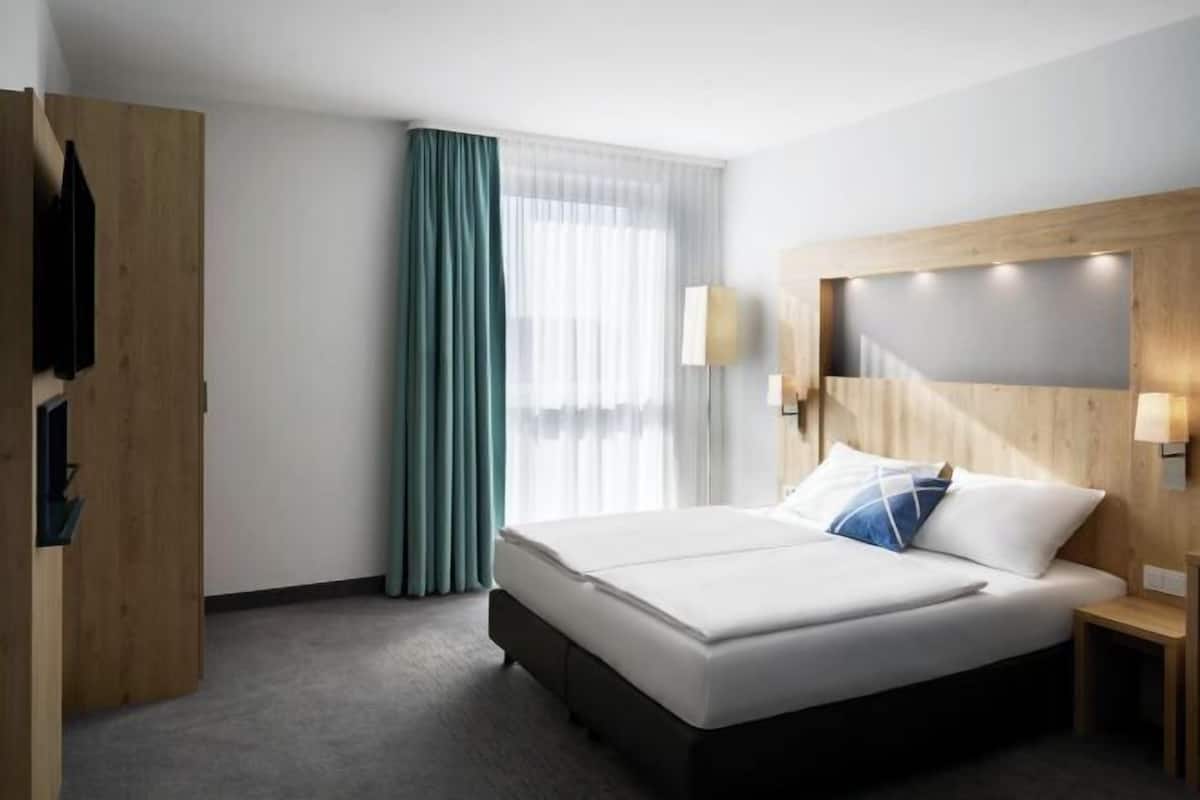 In-room safe, desk, laptop workspace, blackout curtains