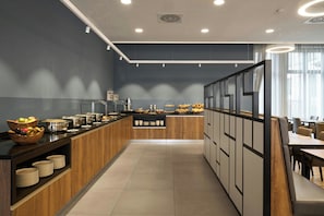 Daily buffet breakfast for a fee - Four Points Flex by Sheraton Bochum (Bochum)