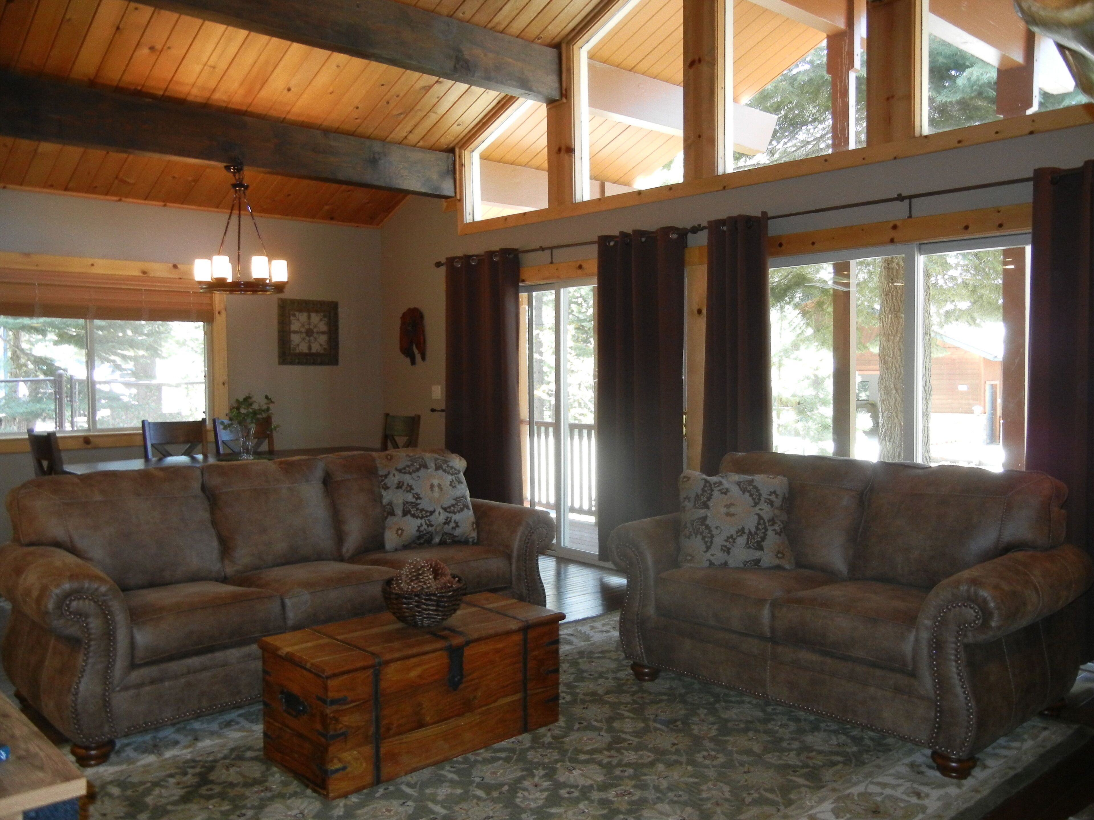 Luxury Mountain View Retreat