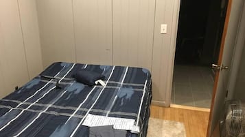 1 bedroom, hypo-allergenic bedding, pillow-top beds, blackout curtains