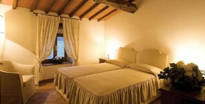 10 Schlafzimmer, WLAN, Bettwäsche