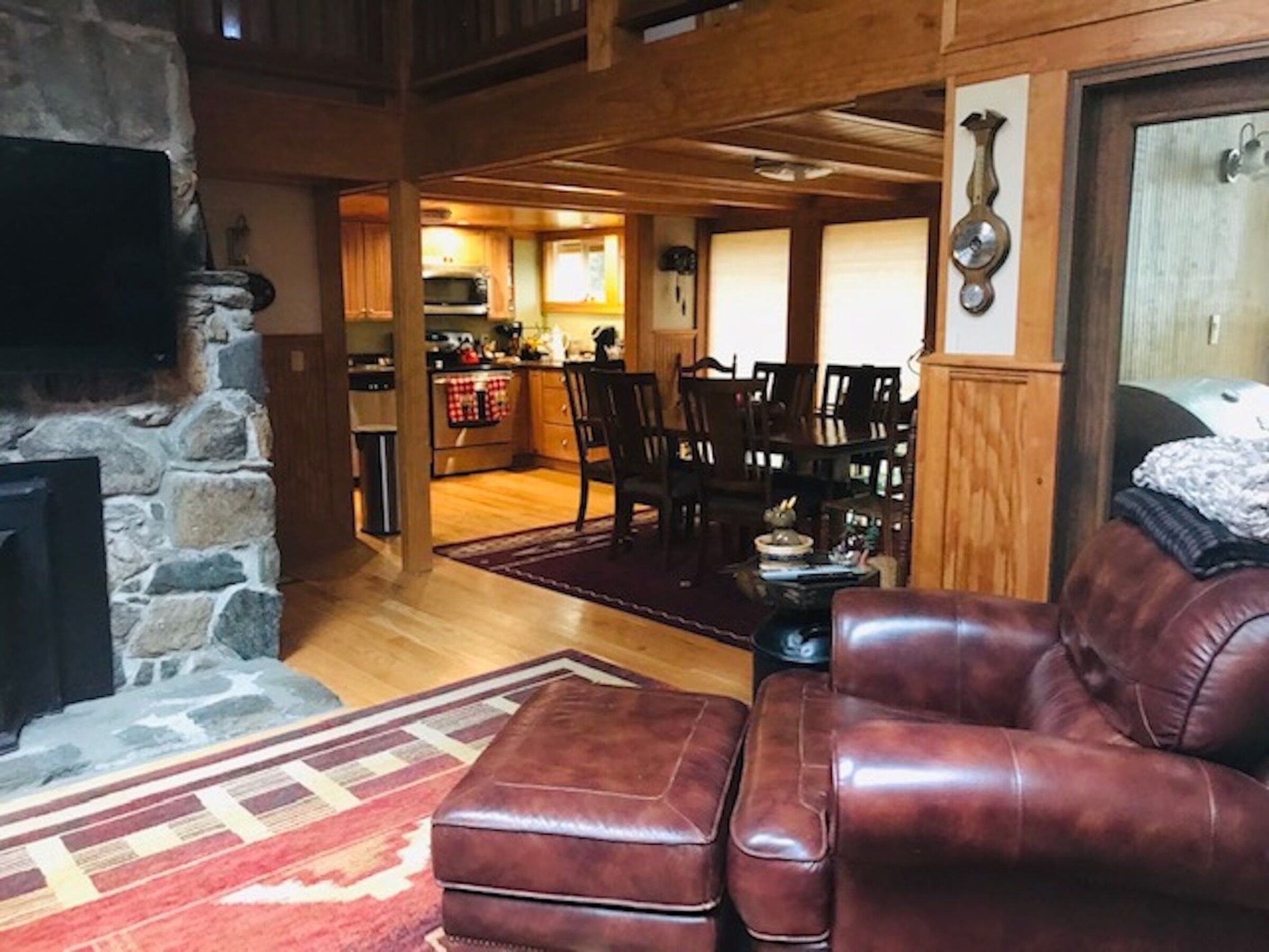Welcome to Dancing Bear Lodge...The Rustic Charm  of Southern Vermont