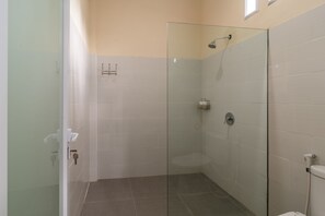 Suite | Bathroom | Towels - Adhi Jaya Suite (Penebel)