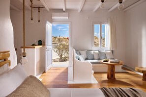 Superior Suite, Jetted Tub, Sea View | Premium bedding, soundproofing, iron/ironing board, free WiFi - Milesian Suites (Milos)